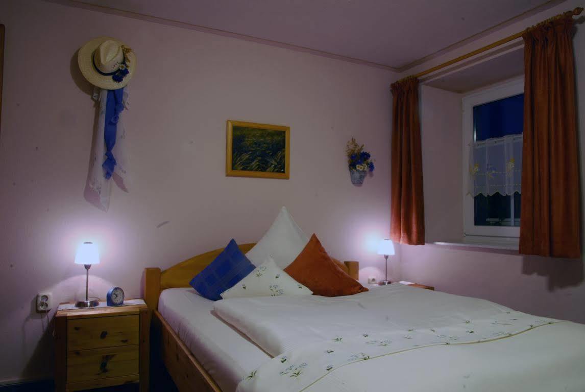 Logis L'Auberge Gutshof Bischofswerda Exteriör bild
